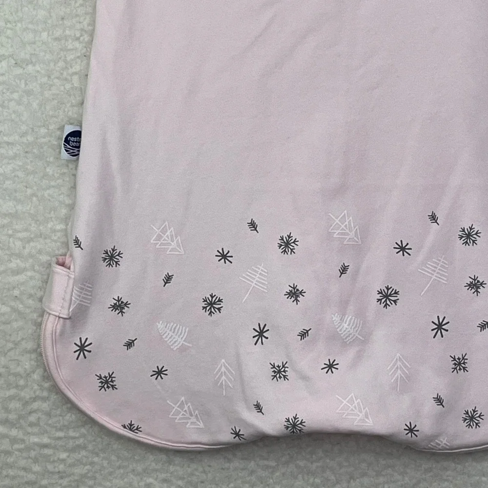Nested Bean Zen Bag Pink Weighted Sleep Sack 0-6 Months Winter Snowflake Print
